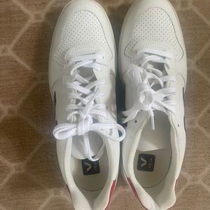 Vejas men’s shoes